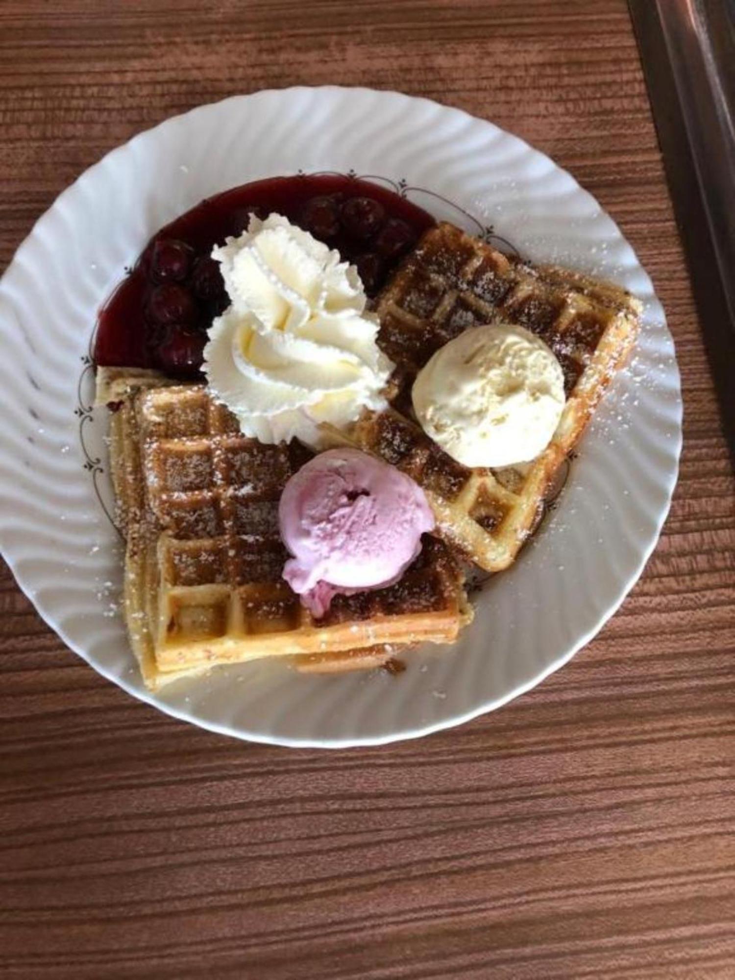 Cafe Pension Sonnenkanzel Staatsbad Brückenau Eksteriør billede